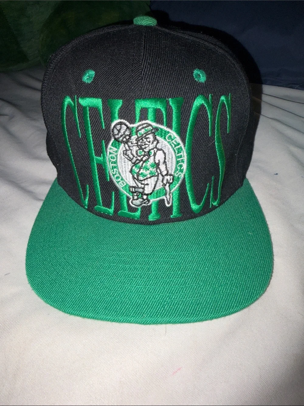 Kids Black and Green Celtics Snapback Hat